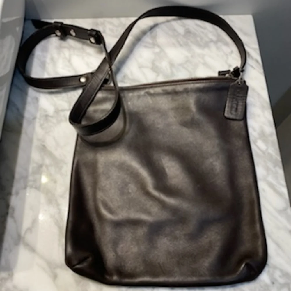 Vintage Coach crossbody - Picture 7 of 7